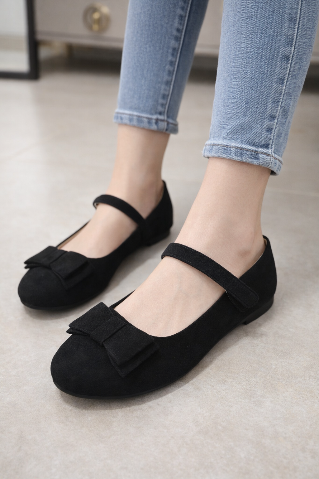 Elegant Bow Mary Jane Flats – Black (Size 35-36)