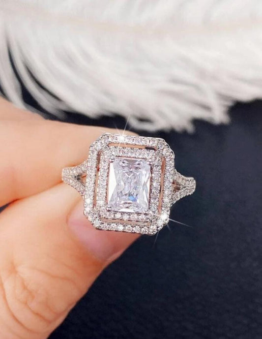 Fashion Cubic Zirconia Ring For Women