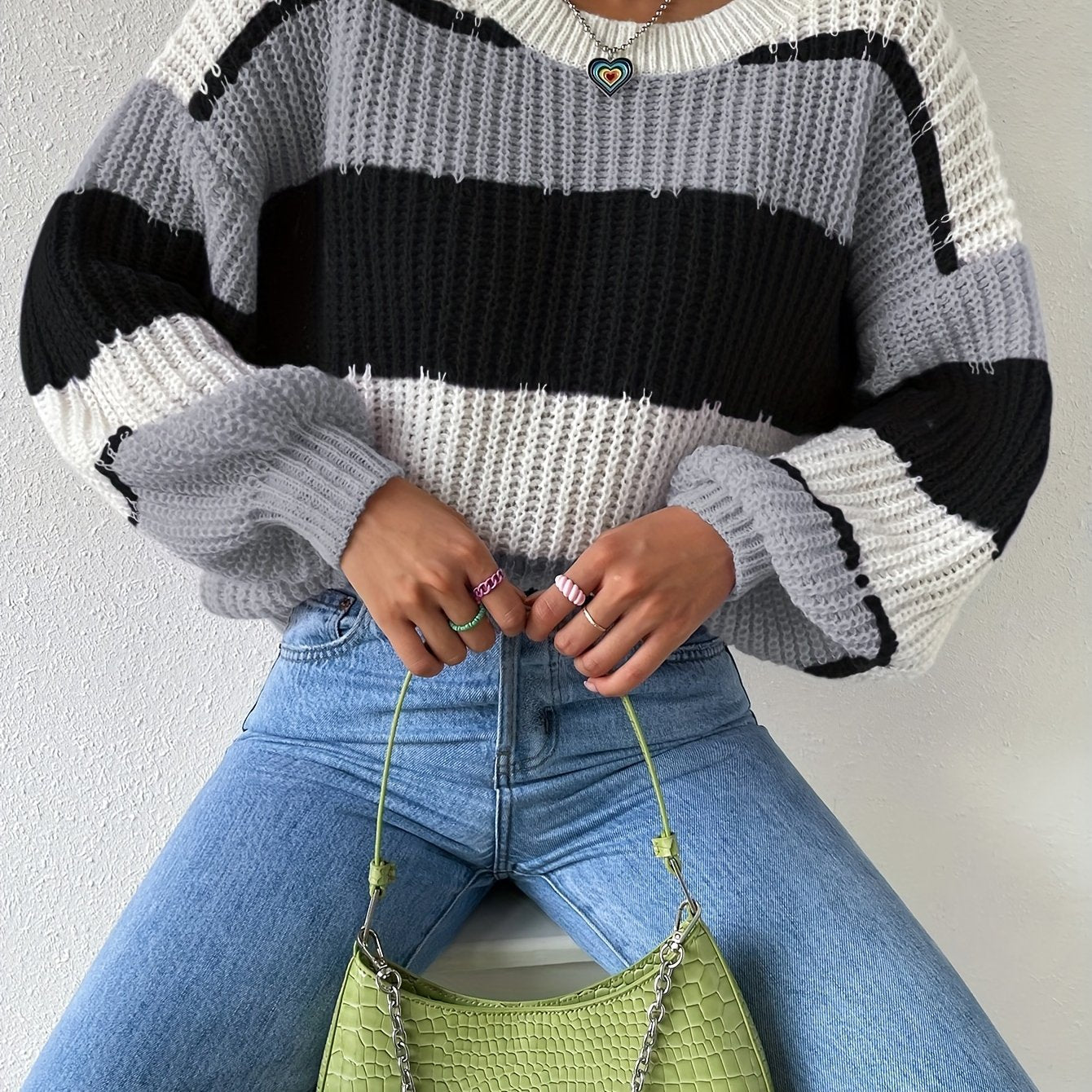 Women's Casual Contrast Color Round Neck Oversized Sweater