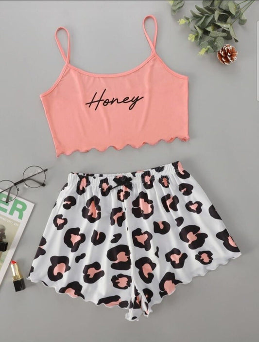 Letter Graphic Lettuce Trim Pajama Set