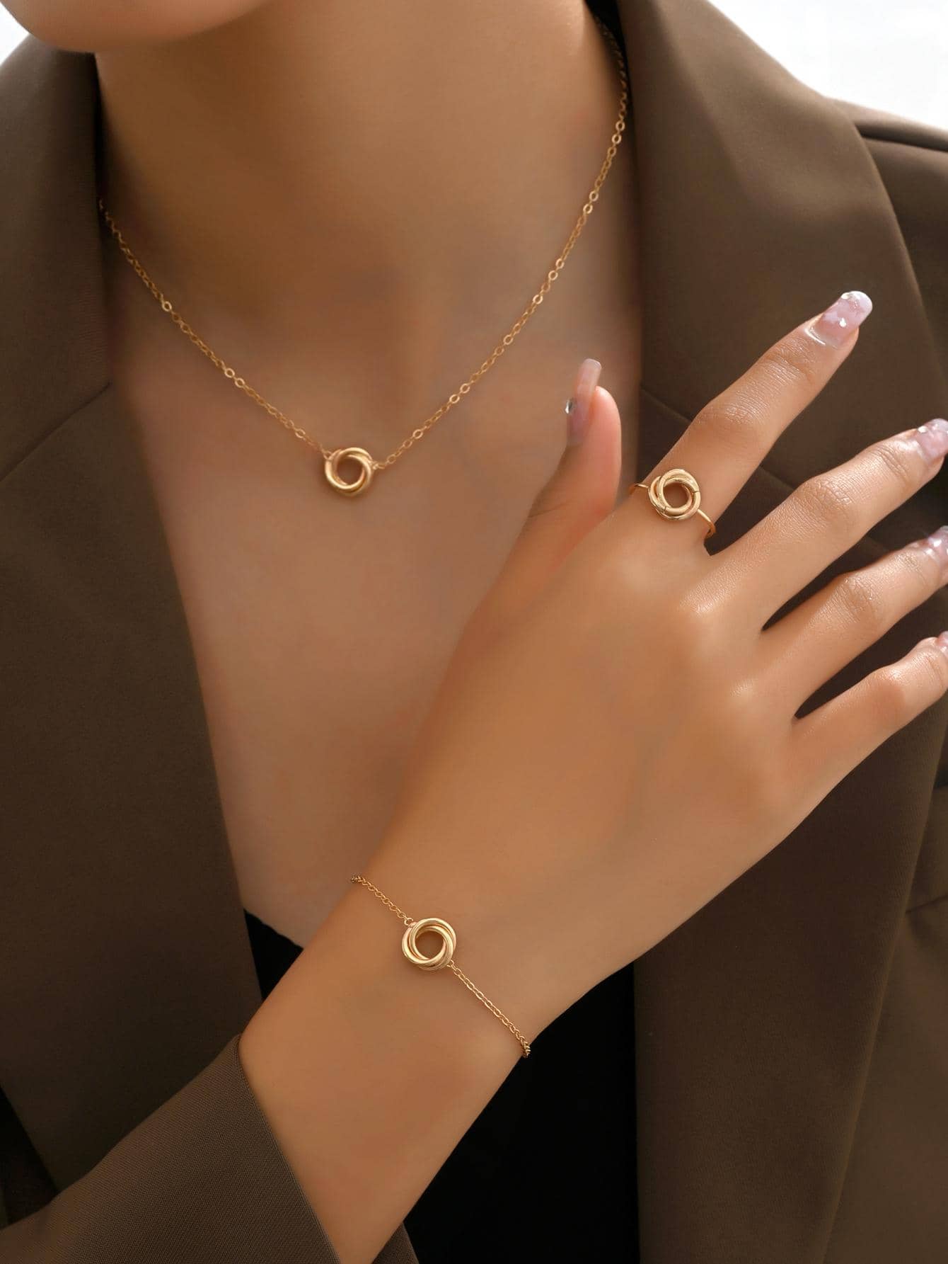 Fashionable Metal Wire Wrapped Three-Piece Jewelry Set