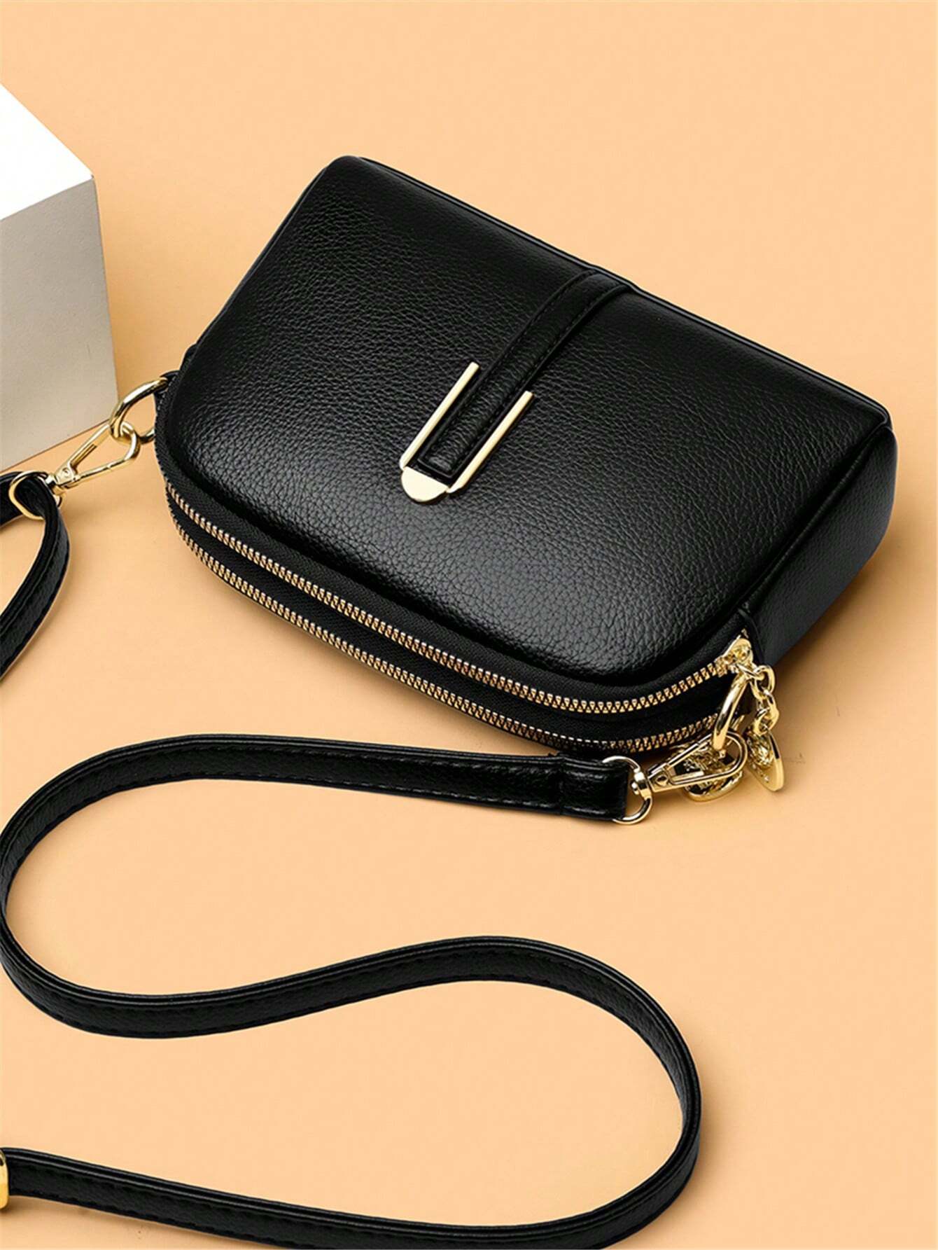 2-Layer Zipper Diagonal Shoulder Bag