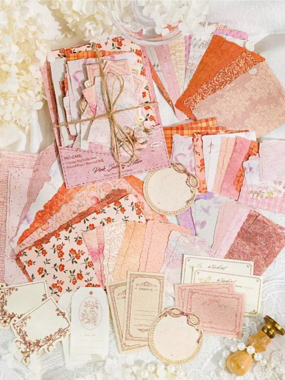 Writable Paper Material With Fresh And Elegant Floral Patterns And Plant Textures