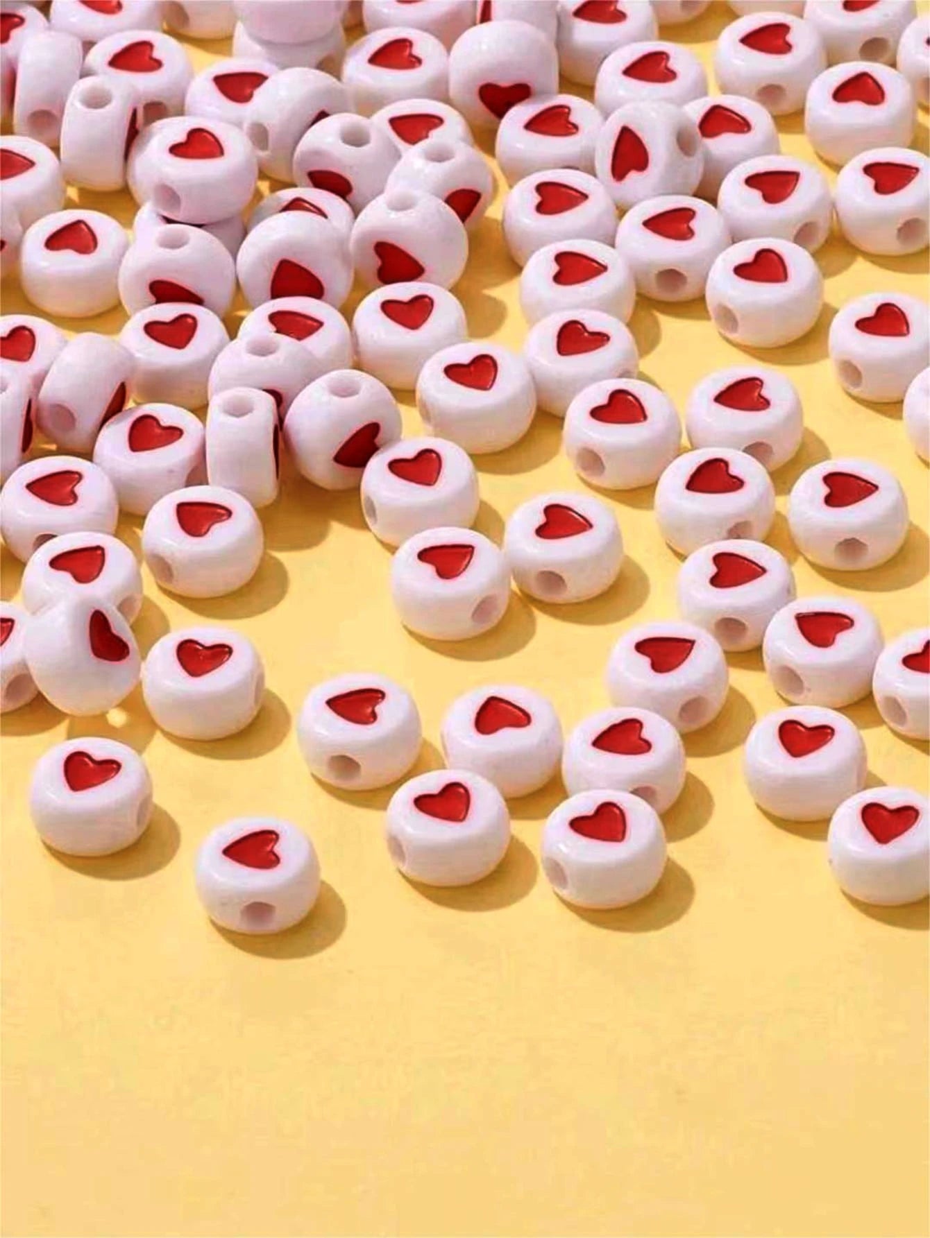 100pcs Acrylic Heart Shaped Beads