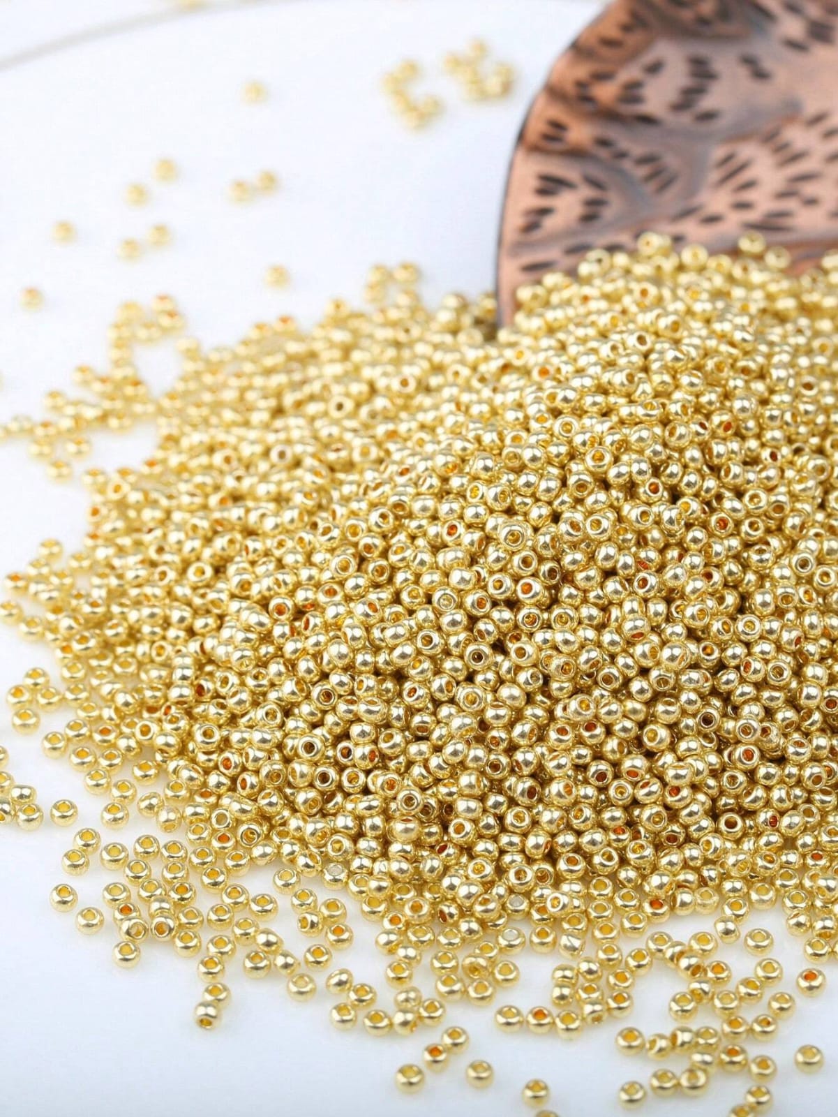 10g 2mm Uniform High-Quality Glass Seed Beads